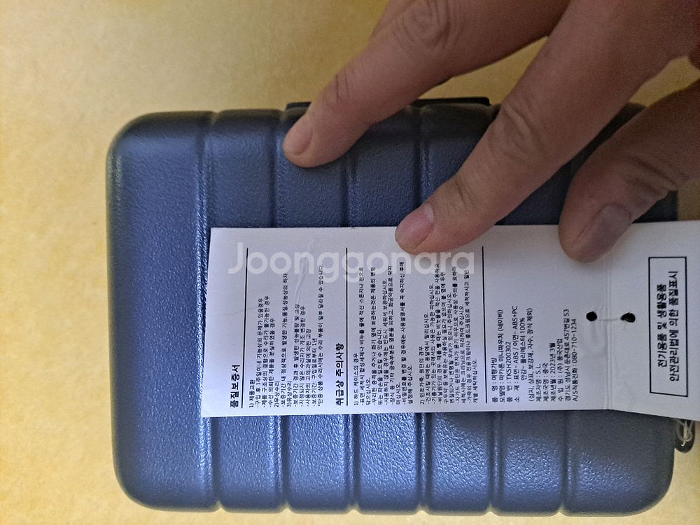 새제품 TRACKER 마카로니 미니 캐리어 파우치 네이비--2