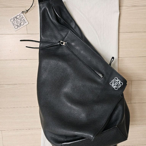 설날 증정이벤트-로에베 LOEWE 안톤백팩 (GD 착용 제품)