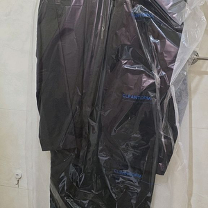 룰루레몬 롱데일리쟈켓(6사이즈?)세탁완료(크린토피아프리미엄방수코팅함)