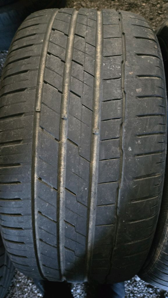 275 40 21 2본 이미지