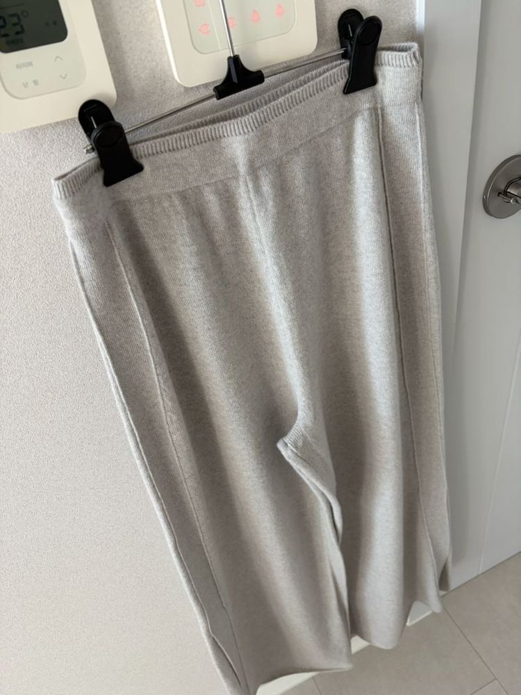 한섬 25 더캐시미어 캐시미어 슬릿 밴딩 와이드 니트 팬츠--1