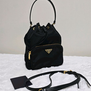프라다 가방 나일론 버킷백 토트백 크로스백 (정품)