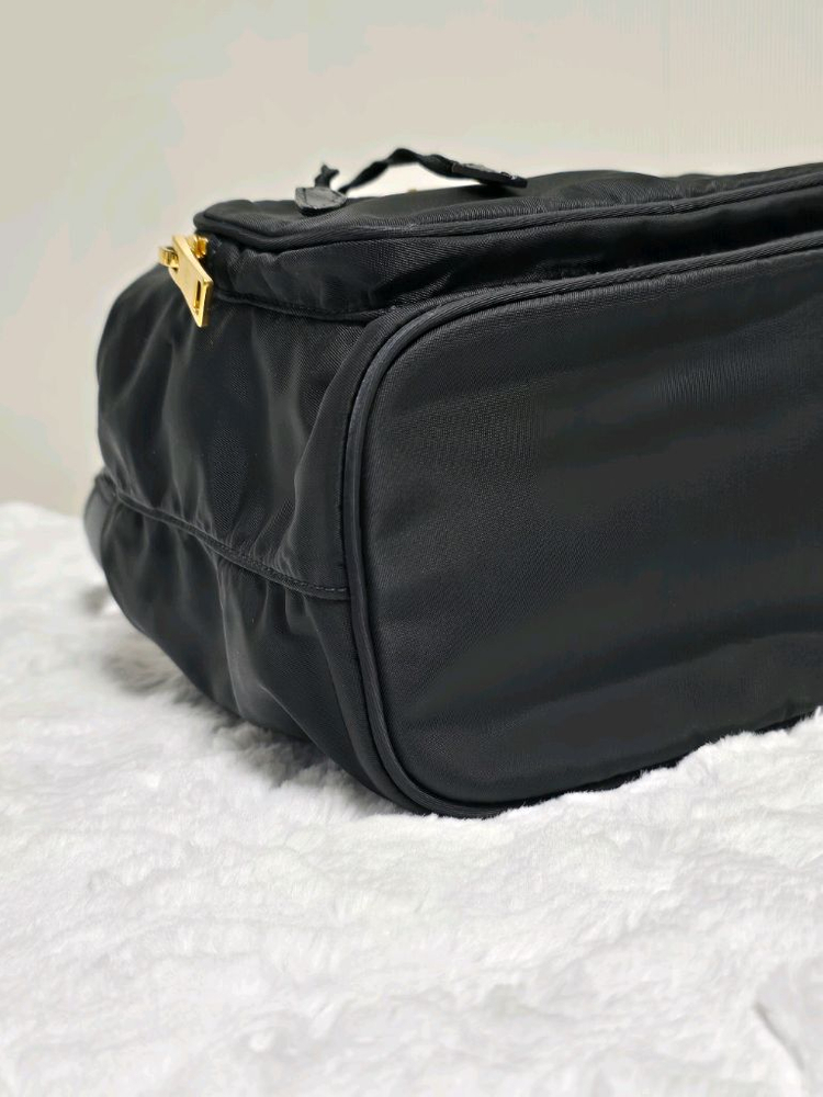 프라다 가방 나일론 버킷백 토트백 크로스백 (정품)--3