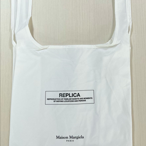 메종 마르지엘라 향수 사은 에코백(한정판) 이미지