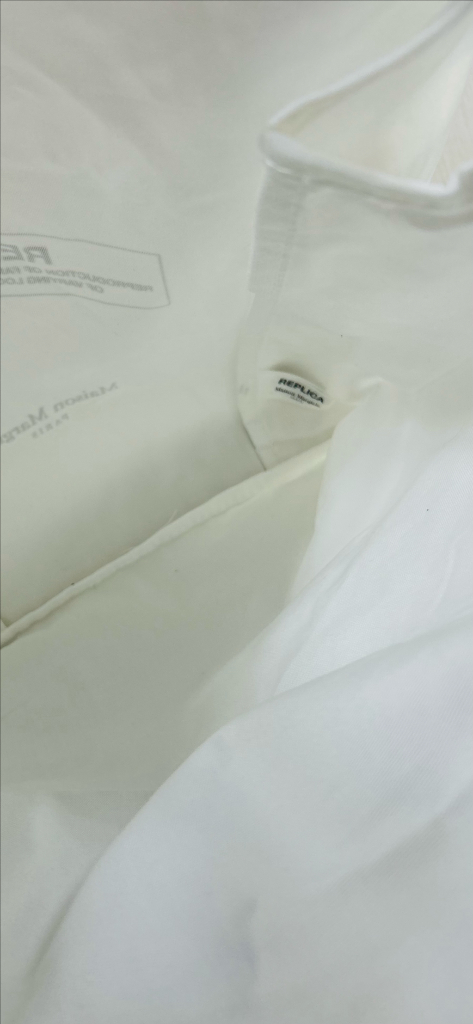 메종 마르지엘라 향수 사은 에코백(한정판) 이미지