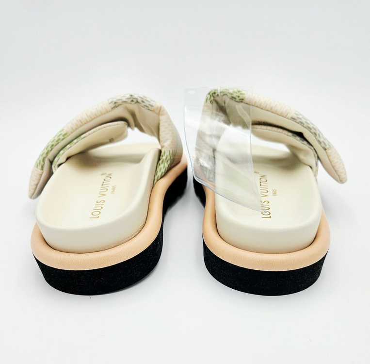 [셀렉트/감정서발급] 루이비통 풀 필로우 체커드 슬라이드 뮬 슬리퍼 이미지