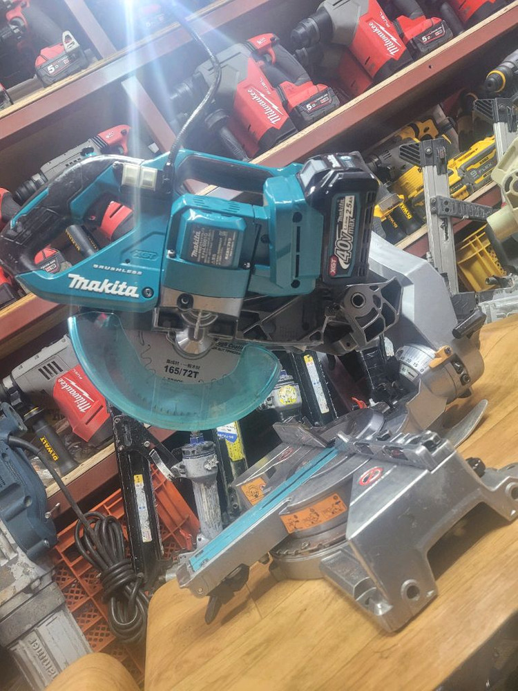 마끼다충전슬라이딩각도절단기 LS001G JAPAN 마이터쏘--7