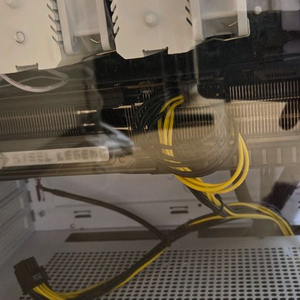 RX 9070 XT 그래픽카드