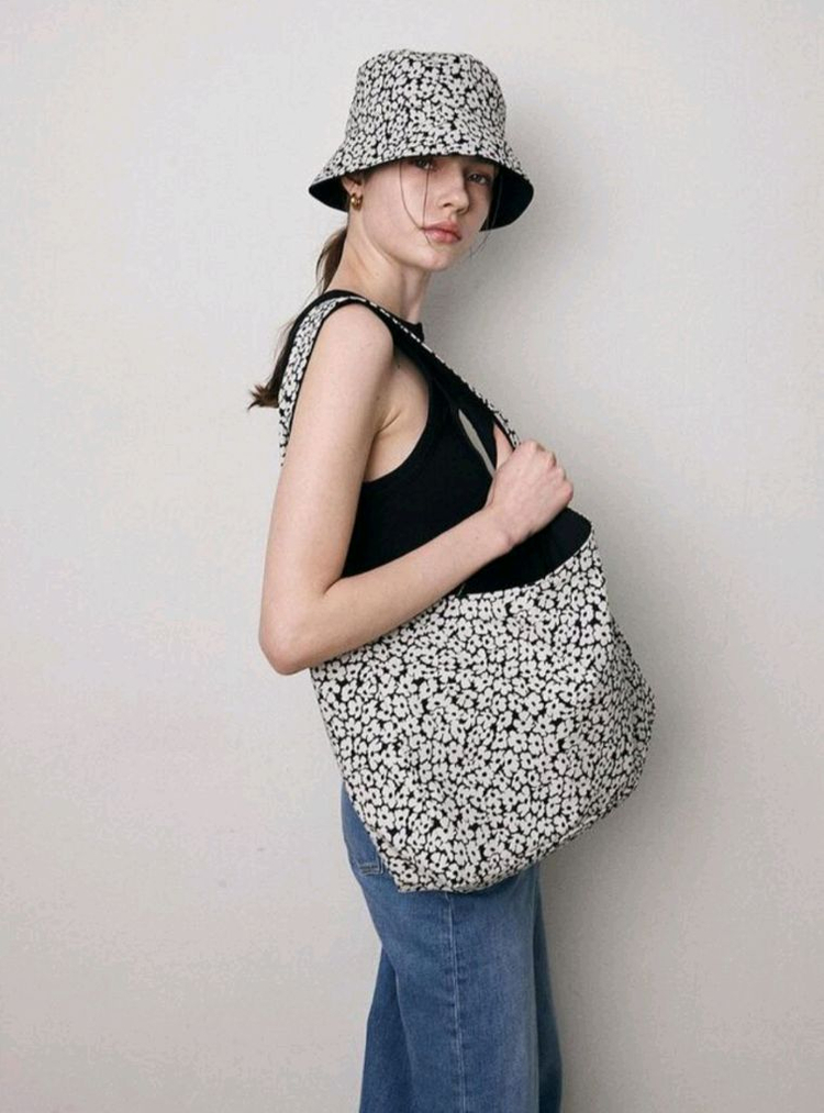 비덜스트 BEDULLST 플라워 호보 에코백 3way 새상품--1