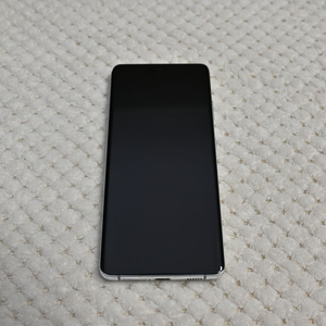 갤럭시 S21 울트라 팬텀실버 512G 16G RAM 팝니다.