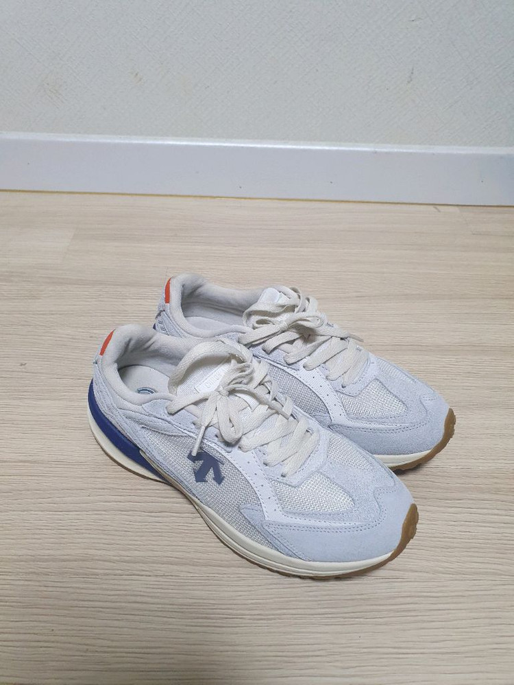 데상트 크론 하이퍼메쉬 운동화 260 이미지