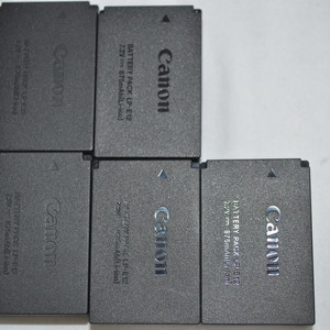 캐논 LP-E12 배터리 캐논LC-E12E충전기 팝니다