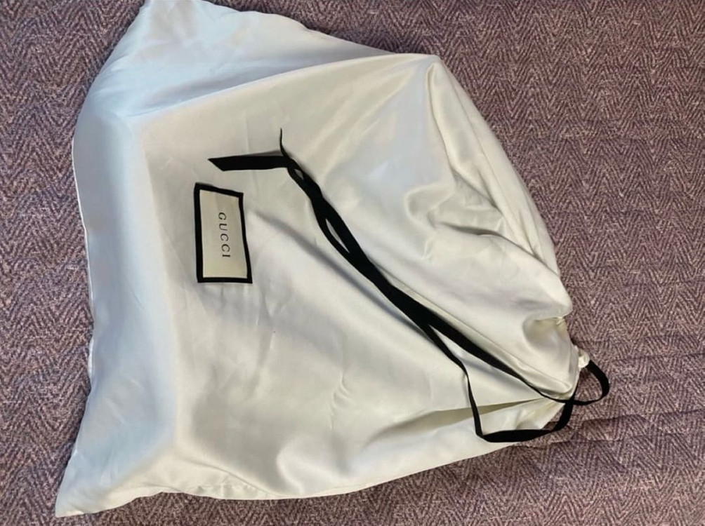 구찌 GG 패턴 벌벳 버킷백 이미지