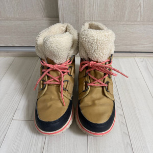 소렐부츠 240 이미지