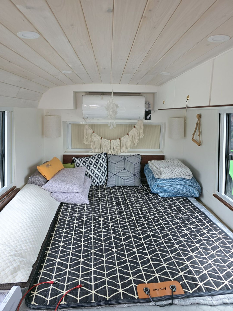 카운티 캠핑카 13년식 10만키로 팝니다. 이미지