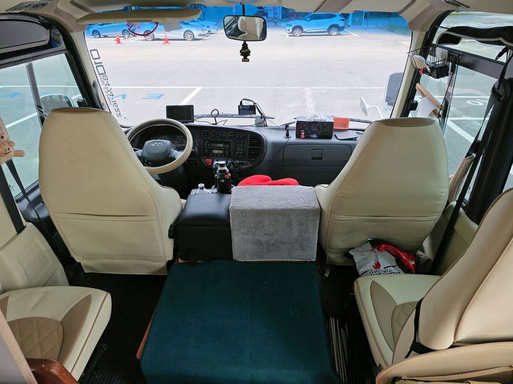 카운티 캠핑카 13년식 10만키로 팝니다. 이미지