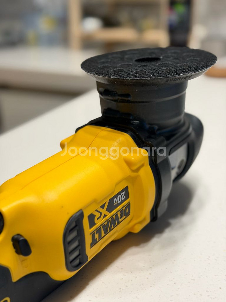 디월트 무선 듀얼폴리셔 배터리세트--8