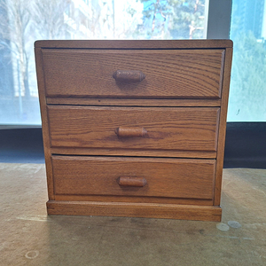 아담한 서랍장---예쁜