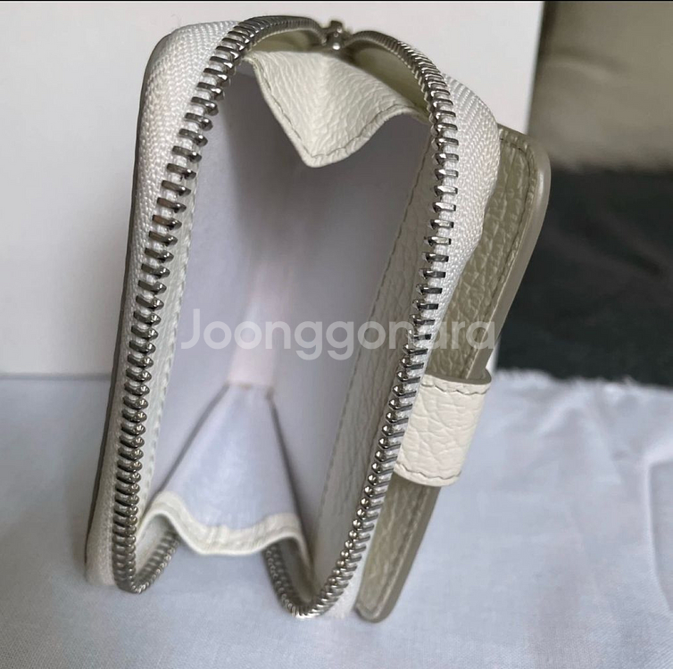 메종 마르지엘라 지퍼 반지갑 풀박스--3