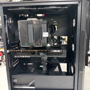 9800X3D RX9070XT 본체