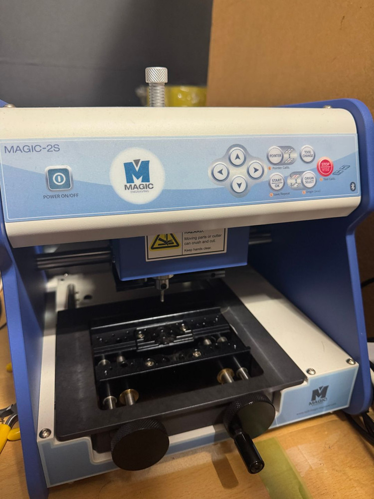 CNC 소형 조각기 반려동물 이름표 펜던트 각인기 매직-2S 이미지