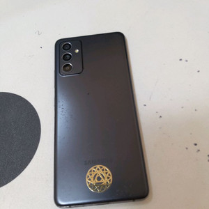 갤럭시퀀텀2 이미지