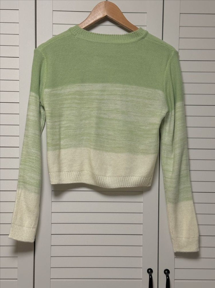 #새상품 : 그라데이션 단가라 크롭 니트 긴팔 봄니트--1