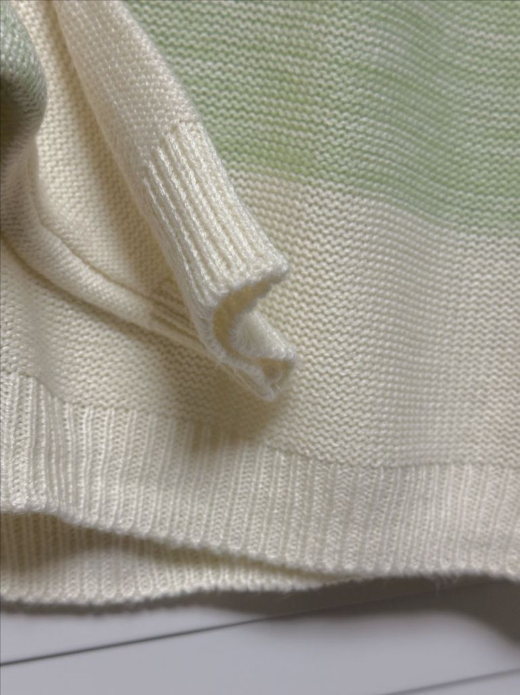 #새상품 : 그라데이션 단가라 크롭 니트 긴팔 봄니트--4