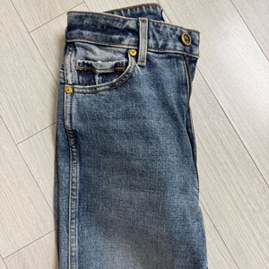 khaite 다니엘 데님