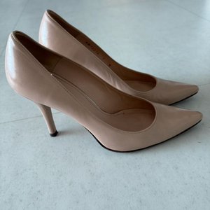 스튜어트와이츠먼 Stuart Weitzman(편한 착용감) 이미지