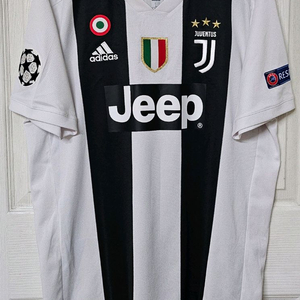 [해외L] 18-19 유벤투스 홈 유니폼(호날두)
