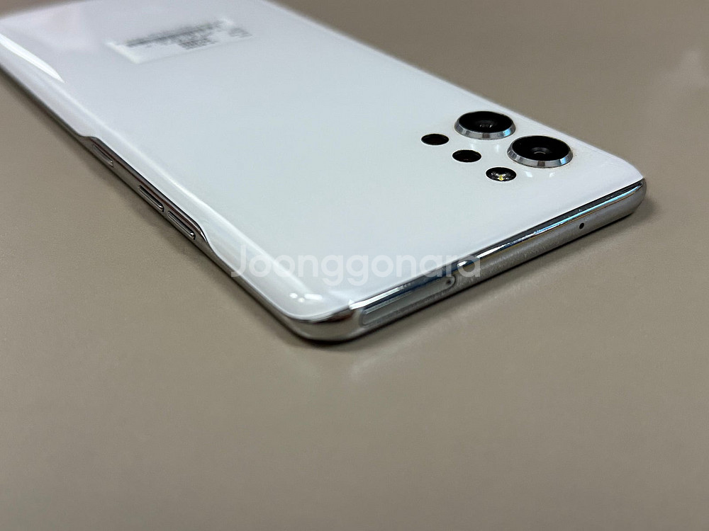 LG Q92 화이트 미파손 무잔상 A급 단말기 초가성비 실사용추천--3