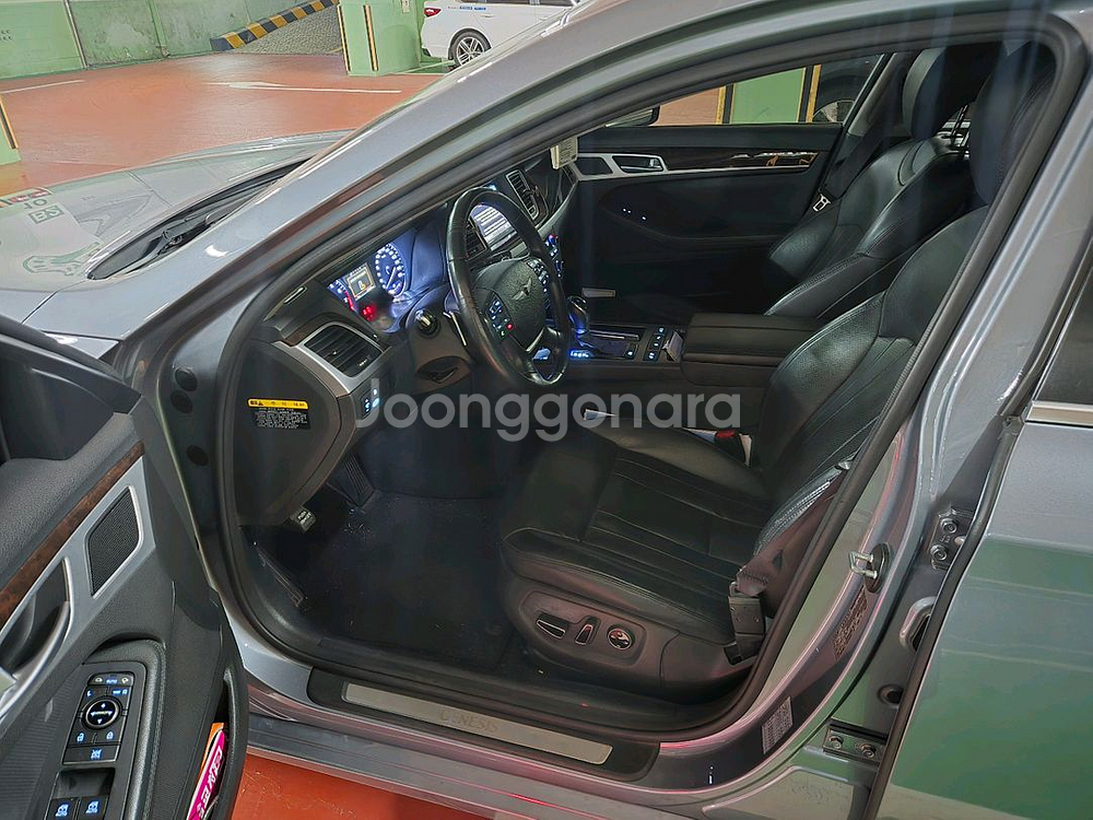 제네시스DH 15년식 AWD모던 팝니다--9