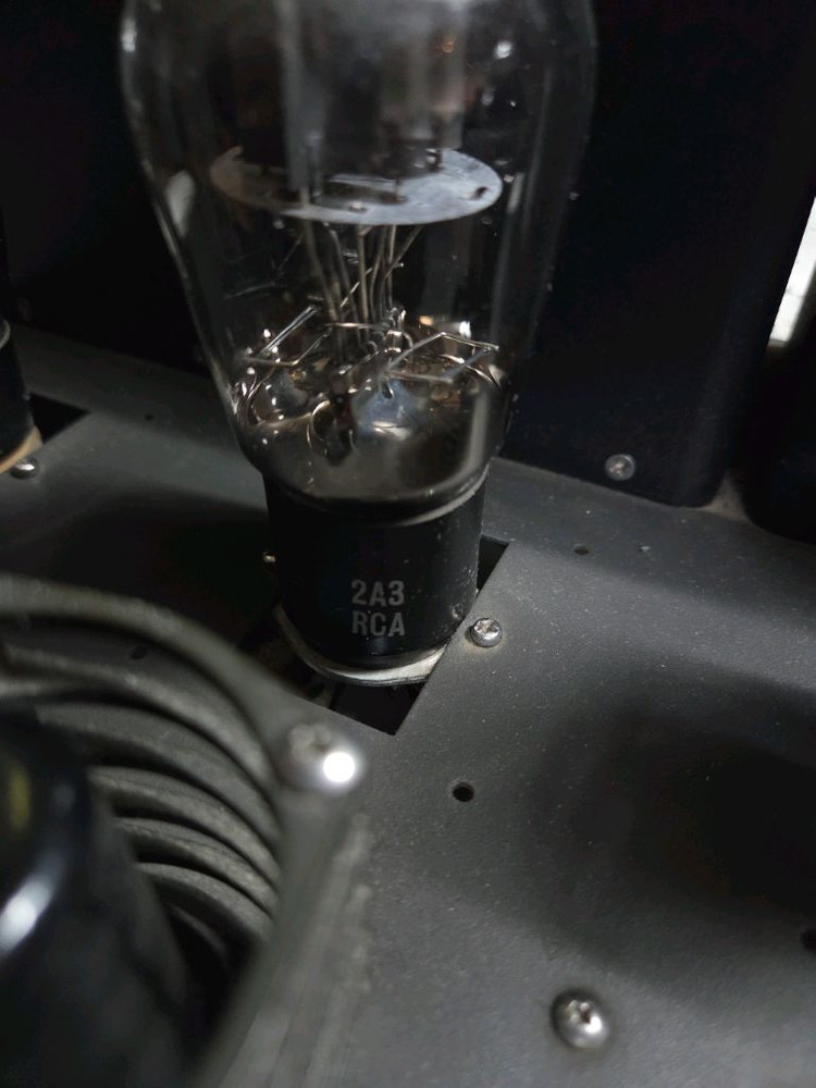 실바웰드 2a3 진공관 파워 앰프입니다 이미지