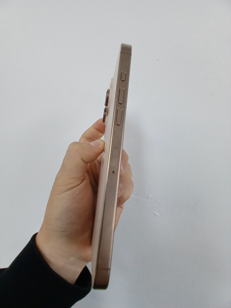 아이폰16프로맥스 256GB 배터리93%팝니다!!중고폰업무폰저가폰세컨폰공기계게임폰효도폰게임폰알뜰폰)--3