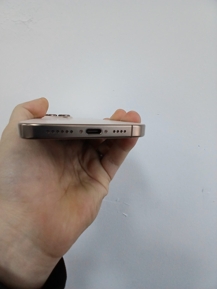 아이폰16프로맥스 256GB 배터리93%팝니다!!중고폰업무폰저가폰세컨폰공기계게임폰효도폰게임폰알뜰폰)--2