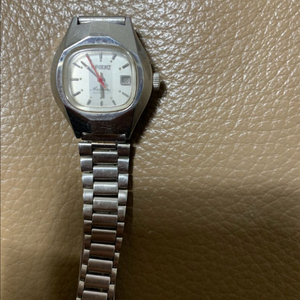 오리엔트 자동시계 여성용 손목시계 이미지