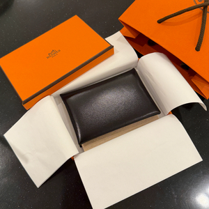 Hermes 에르메스 칼비 카드홀더 (복스가죽-검정)