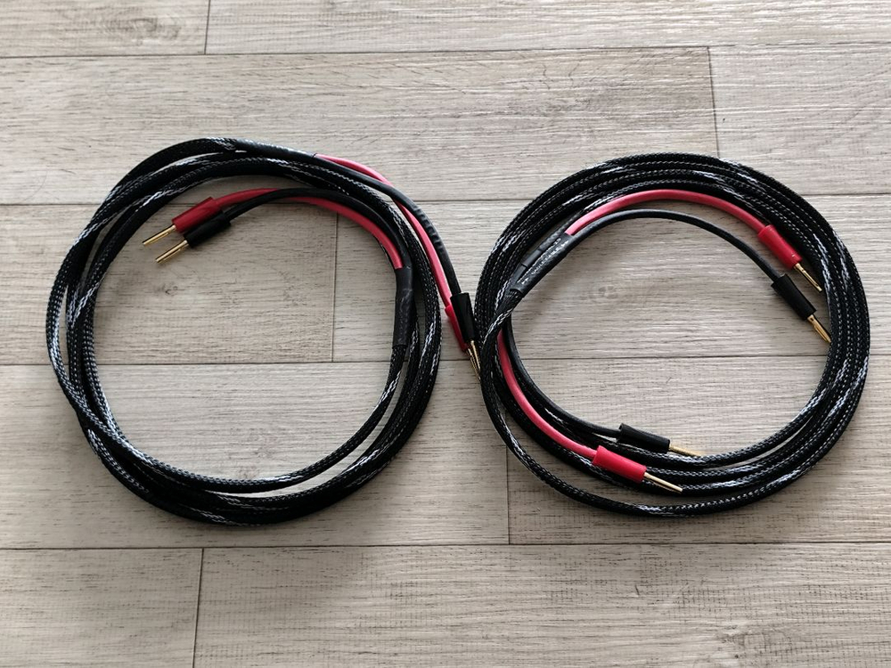 이글 스피커 케이블 3m 페어 판매합니다.--1