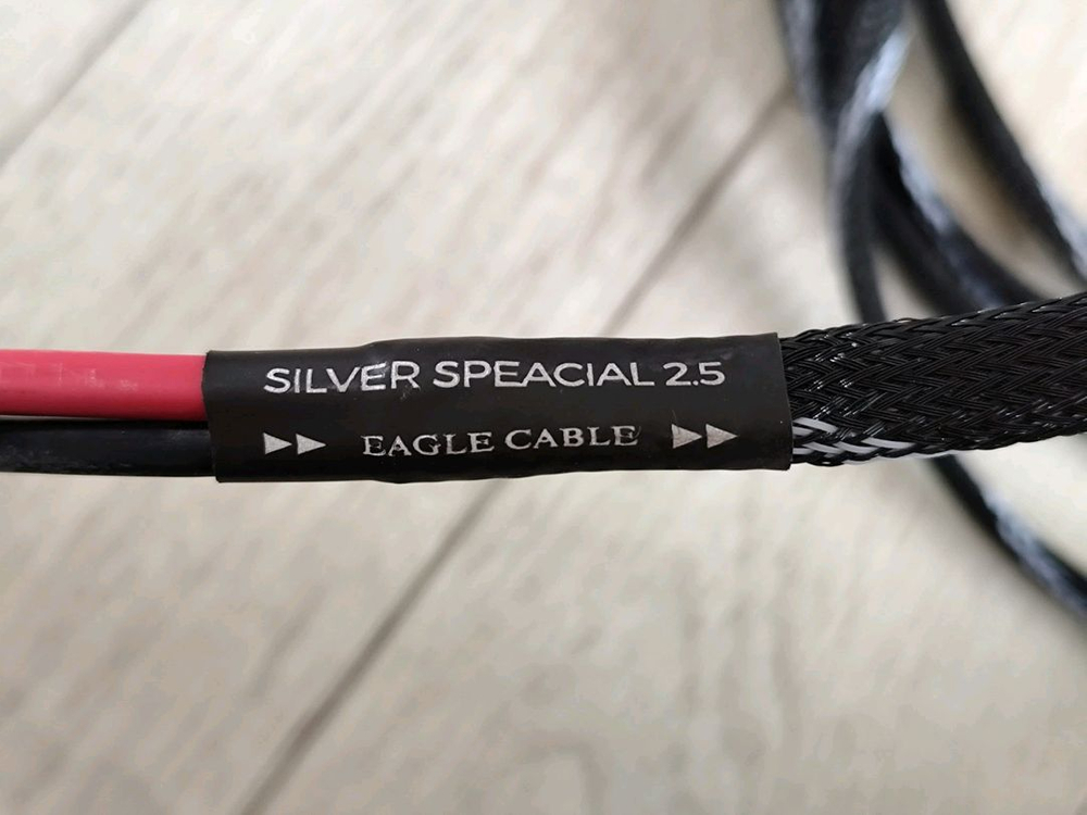이글 스피커 케이블 3m 페어 판매합니다.--2