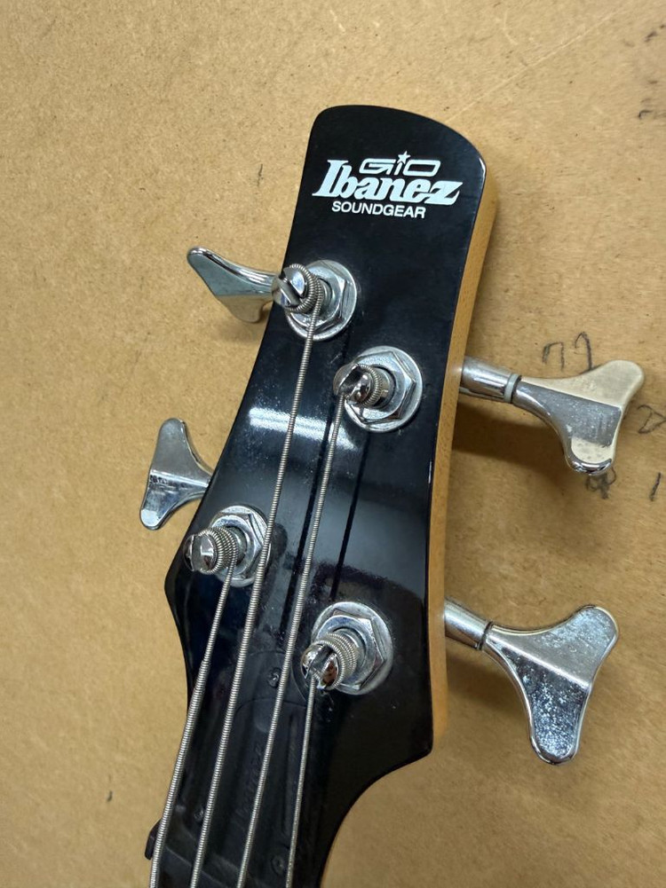 Ibanez GSR200 베이스 기타 (블랙) 가방포함--1