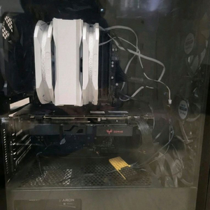 개인 고성능 게이밍 PC 본체