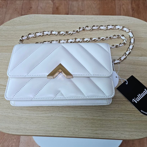 벨류엣 셀리 W.O.C백 화이트(새제품)