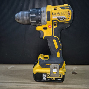 디월트 충전 드릴 DCD791 배터리포함