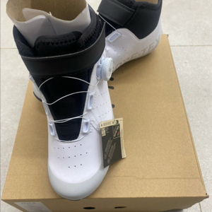 피직 동계화 mtb&로드용