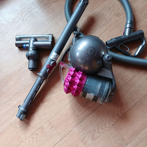 다이슨진공청소기 이미지