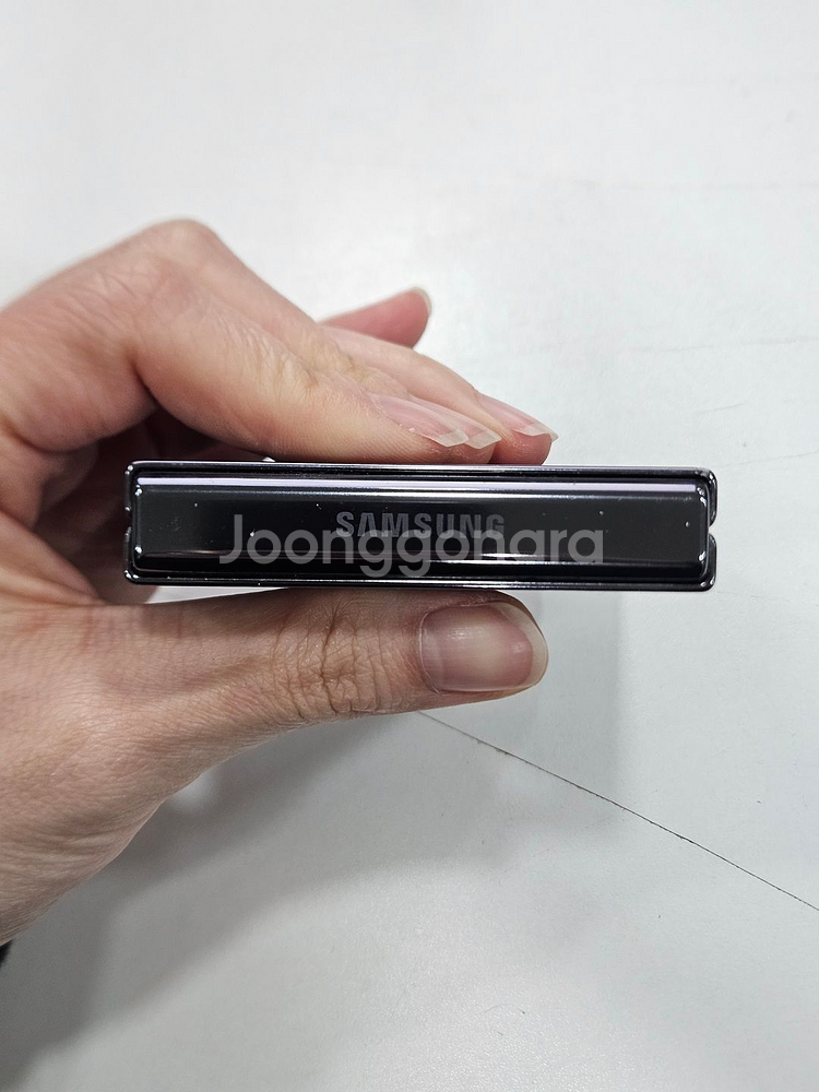 갤럭시Z플립5 256GB 블랙 가성비폰--4
