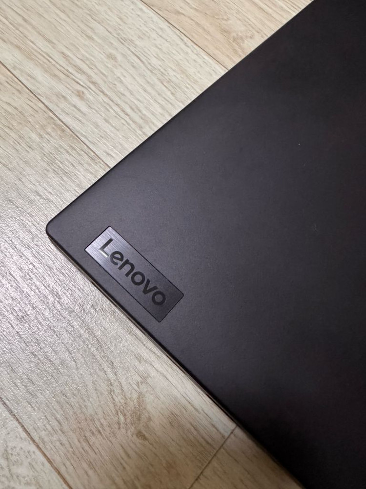 [정가400, 업자x] 씽크패드 노트북 p1 gen6--8