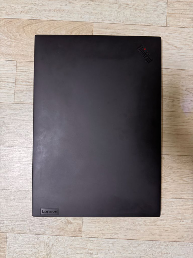 [정가400, 업자x] 씽크패드 노트북 p1 gen6--9