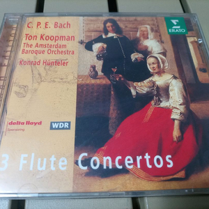 C.P.E. Bach의 플루트 협주곡 CD입니다.